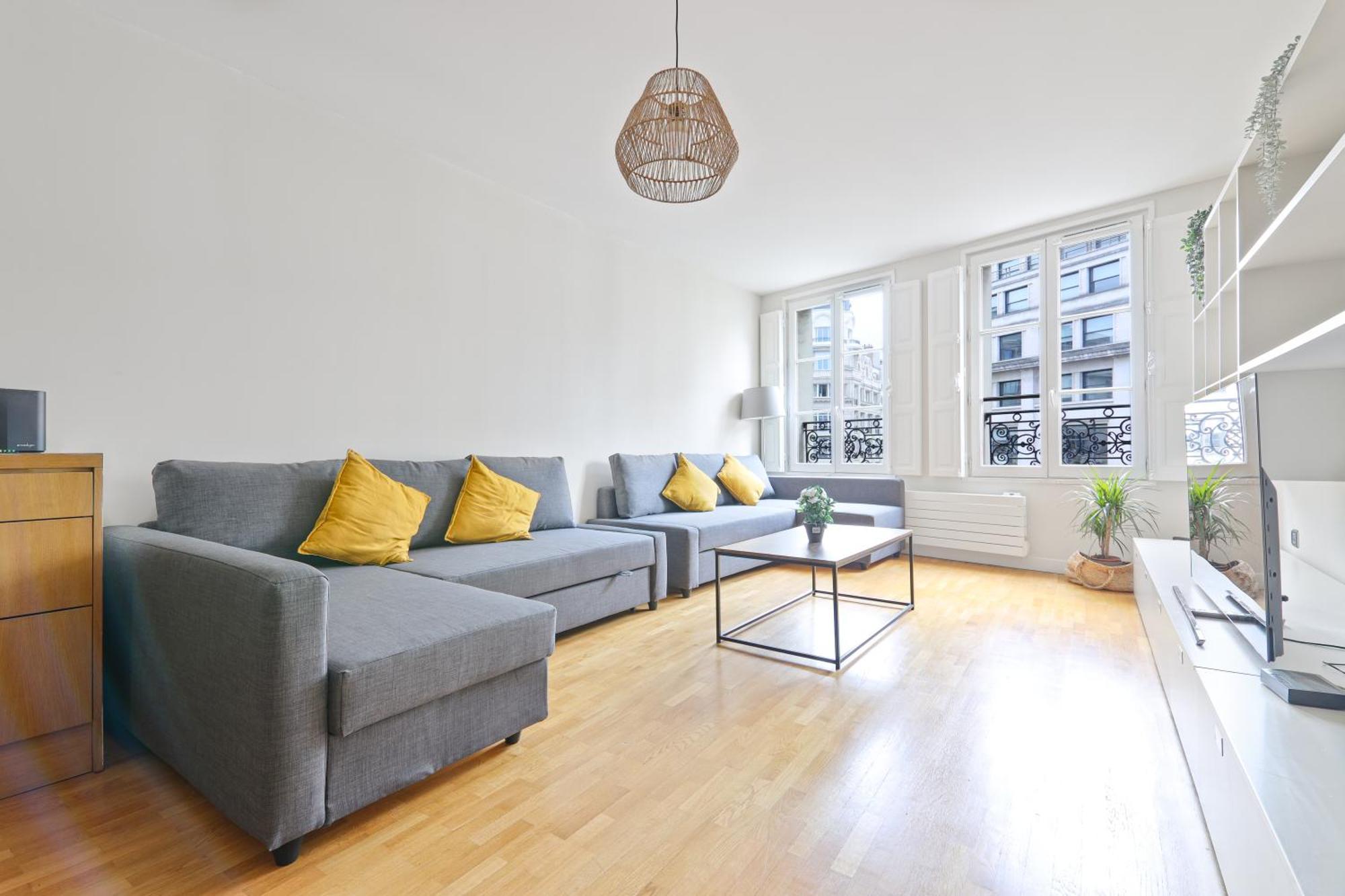 Heart Of Paris-2br-8p-musee Du Louvre 4 Free Netflix Appartement Parijs